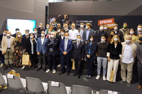 Foto di gruppo per i ristoranti veneti premiati Foto di gruppo per i ristoranti veneti premiati