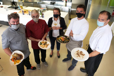 Foto di gruppo per I Ristoratori delle Terre Vulcaniche