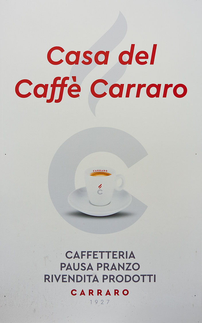 LA CASA DEL CAFF�