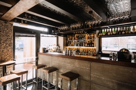MONEY BAR