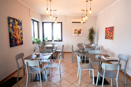 FRONTESTRADA CAFF� AND FOOD