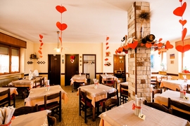 PIZZERIA AI MENARINI