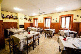 TRATTORIA NOGAREO