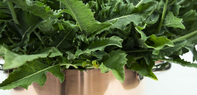 A TAVOLA CON IL BROCCOLO FIOLARO DI CREAZZO DE.CO