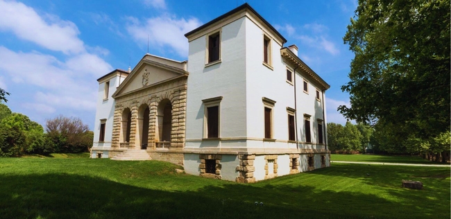 TOUR GUIDATO A VILLA PISANI BONETTI